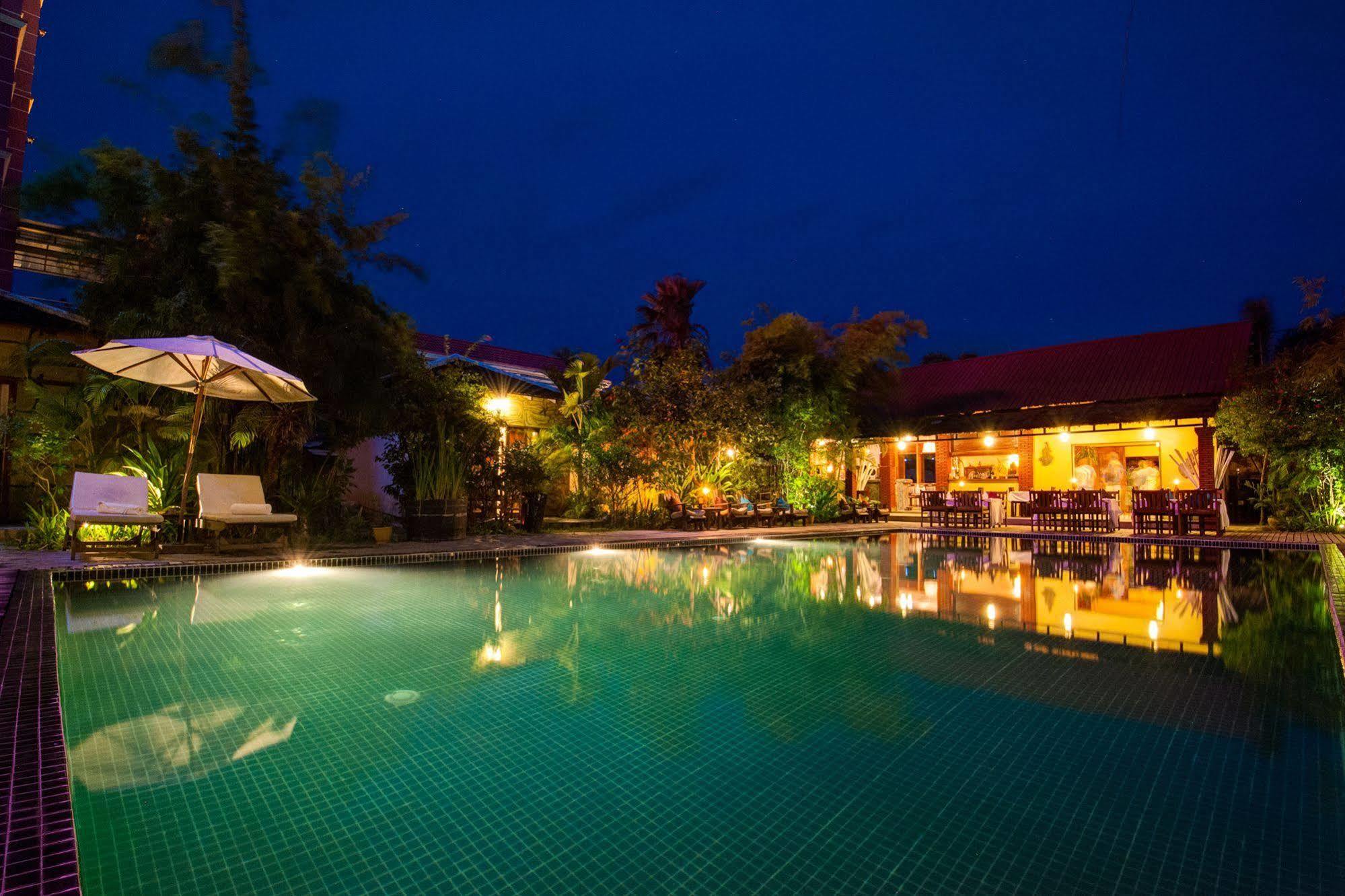 Phka Villa Hotel Battambang Zewnętrze zdjęcie
